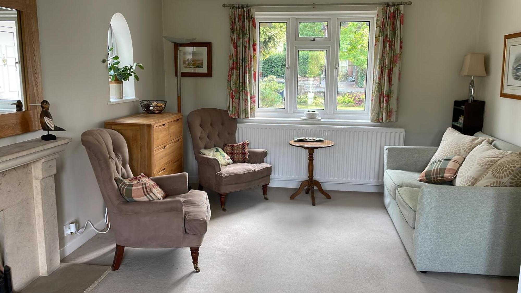 Charming Bournemouth House With Beautiful Spacious Gardens, 5 Min Drive To Beaches, Free Parking For 2-3 Cars Экстерьер фото